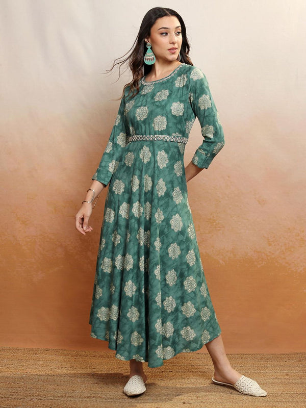 Women Ethnic Floral Printed Maxi Dress with Belt (Set of 2)